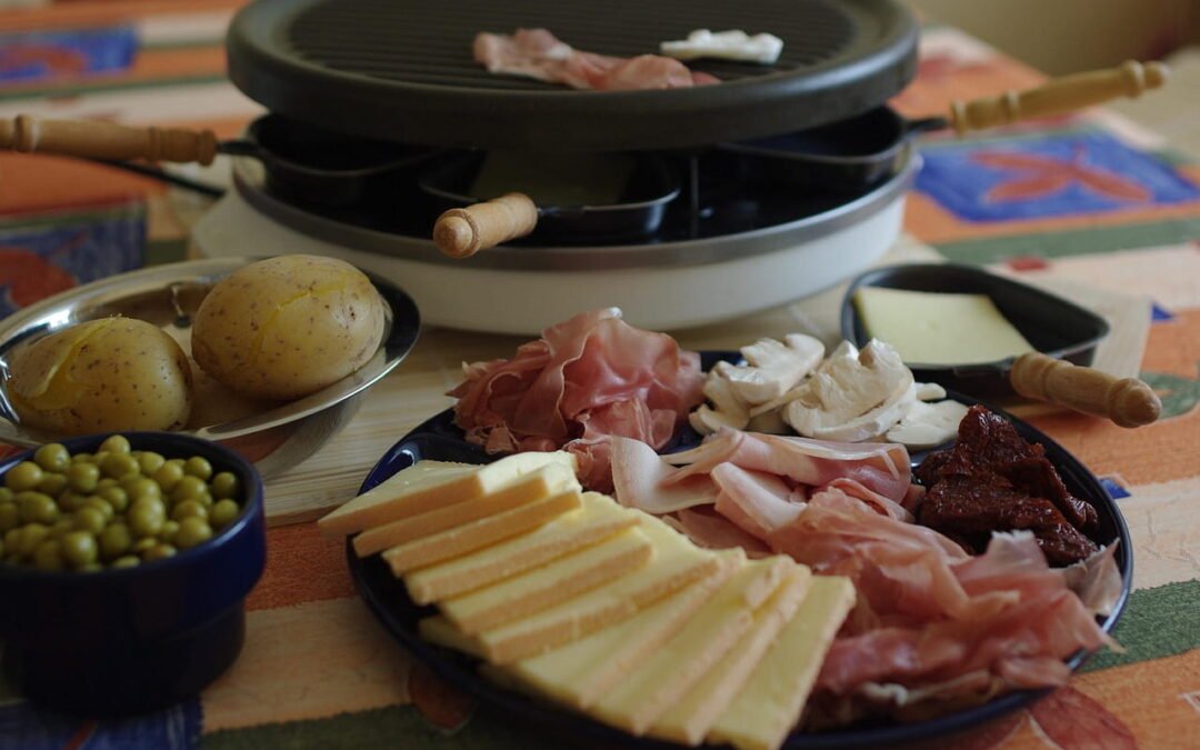 Raclette aux épices : 7 idées simples pour une soirée plus gourmande